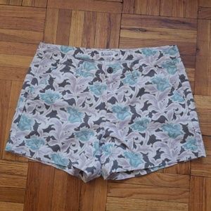Uniqlo Iolani Hawaiian Classics Floral Shorts